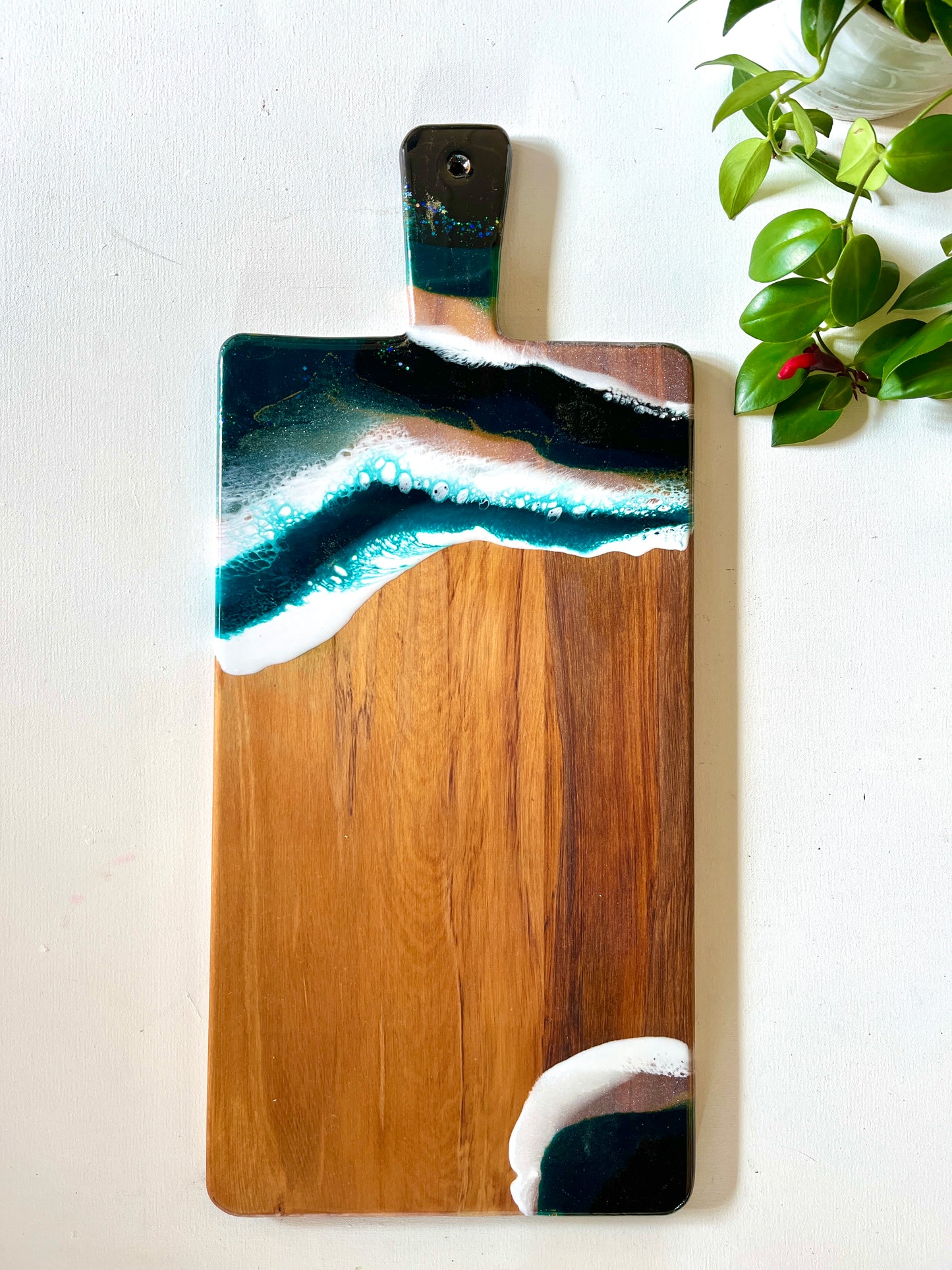 'Stormy Seas'- Cheeseboard