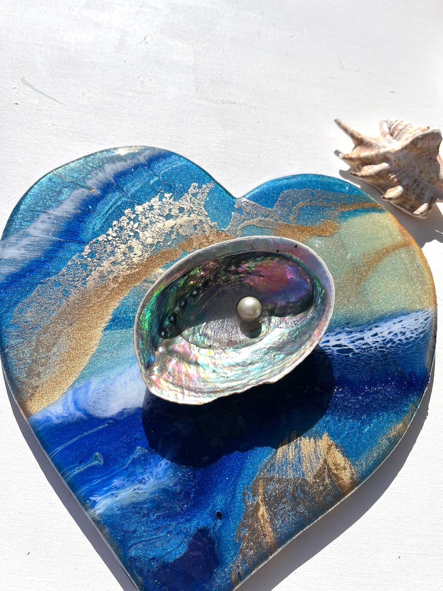 'Underwater Treasure' love heart